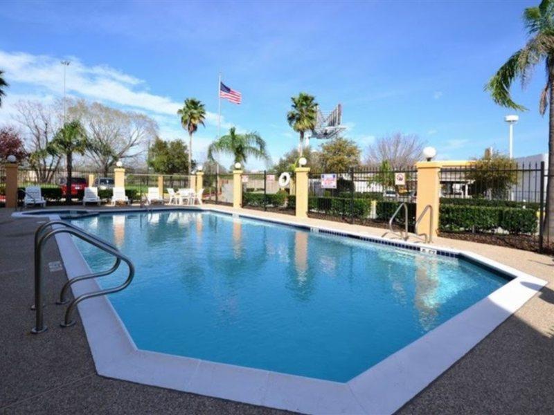 Best Western Plus Northwest Inn & Suites Х'юстон Екстер'єр фото