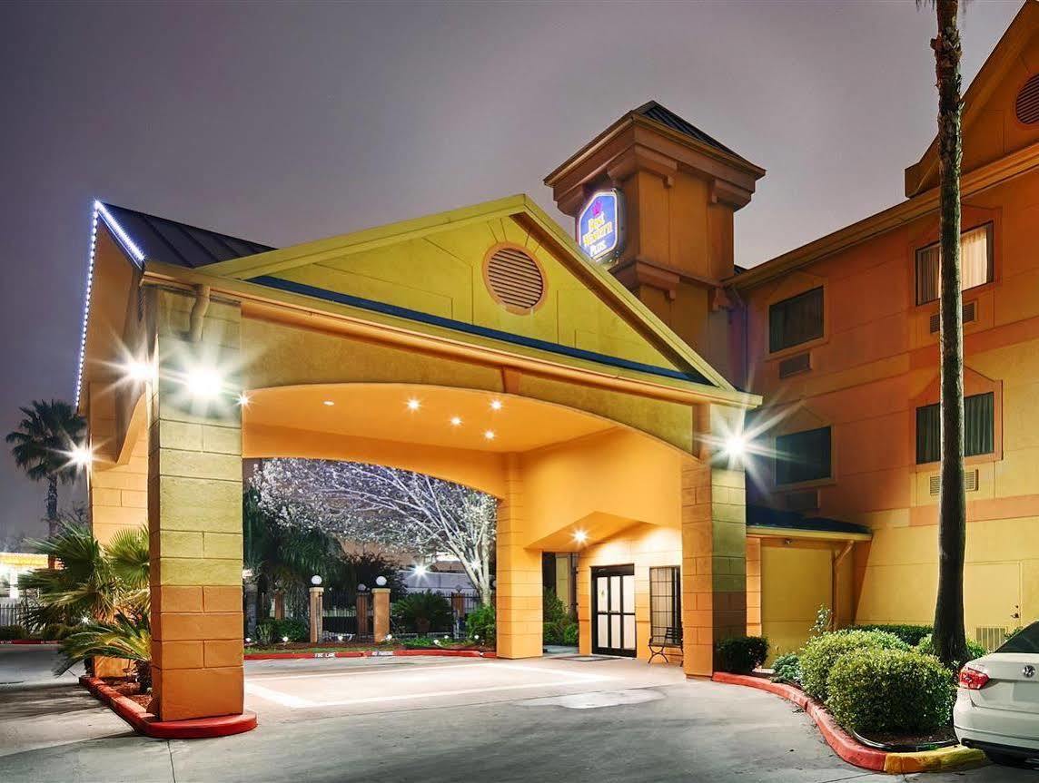 Best Western Plus Northwest Inn & Suites Х'юстон Екстер'єр фото